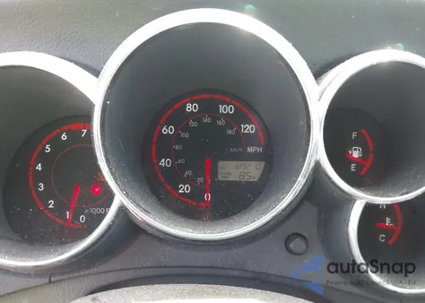 2004 Pontiac Vibe from USA, damaged, VIN 5Y2SL62844Z464545